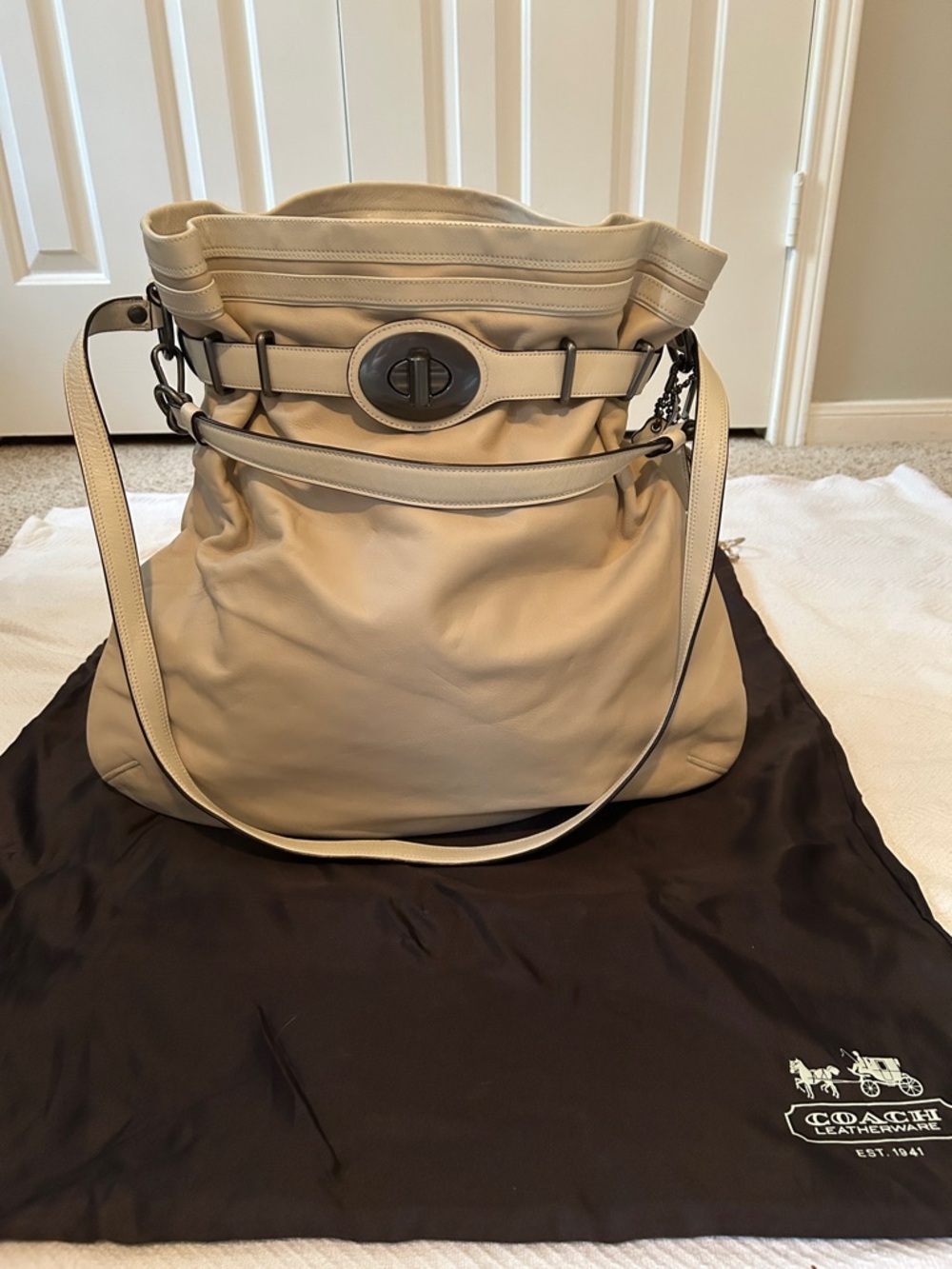 Coach Madison Soft Leather Bucket Bag in Cream
